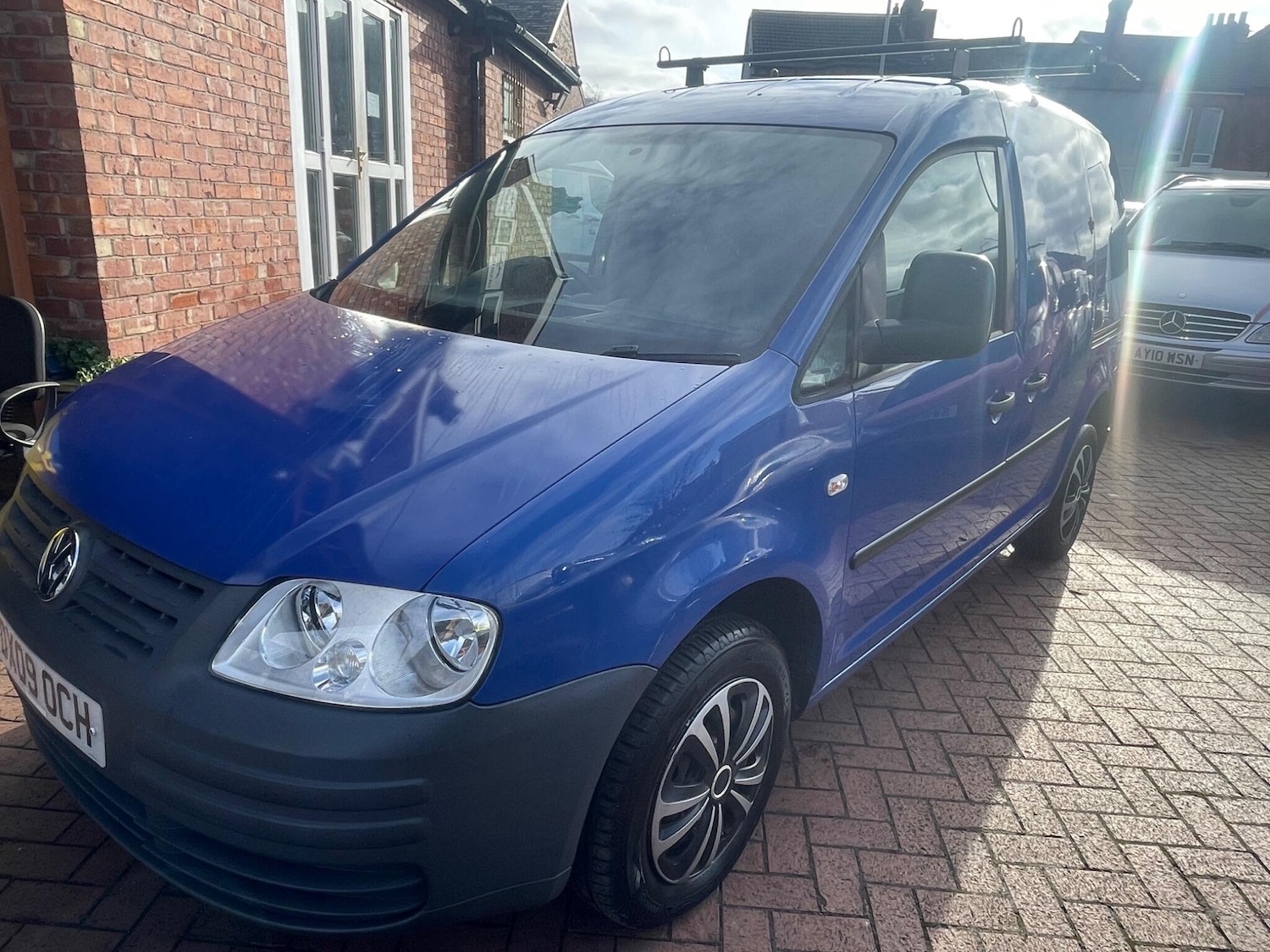 Used Volkswagen Caddy 2009 for sale - 77386599: Photo 2