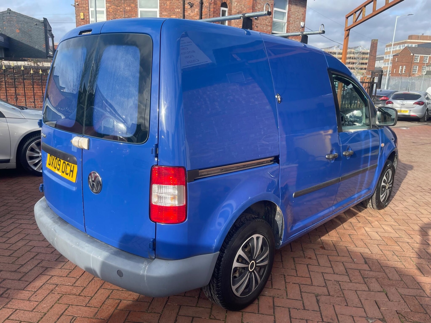 Used Volkswagen Caddy 2009 for sale - 77386599: Photo 3
