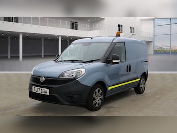 Used Fiat Doblo 2017 for sale - 76550667: Photo
