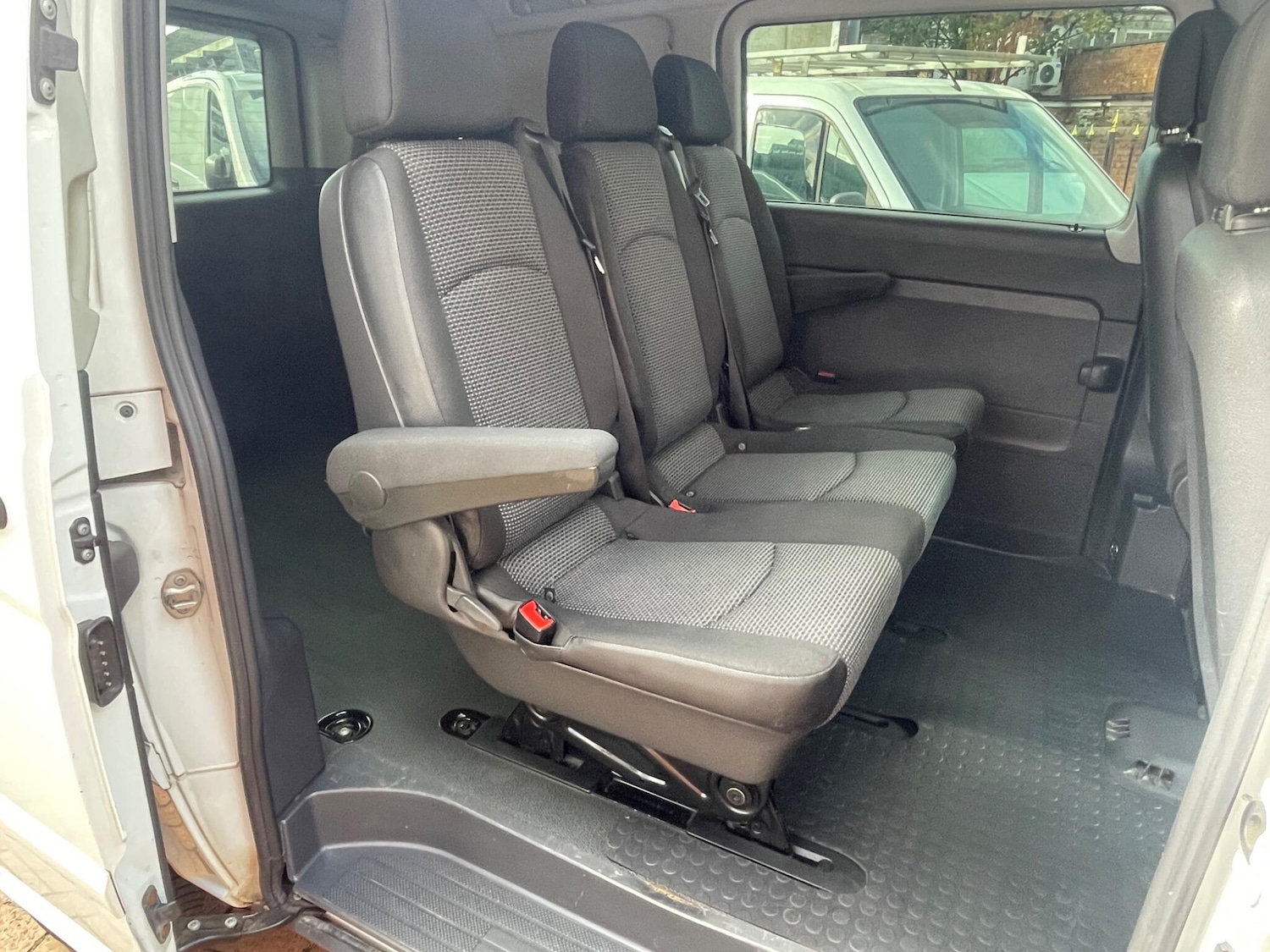 Used Mercedes-Benz Vito 2013 for sale - 76388793: Photo 12