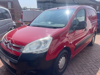 Used Citroen Berlingo 2011 for sale - 79248736: Photo