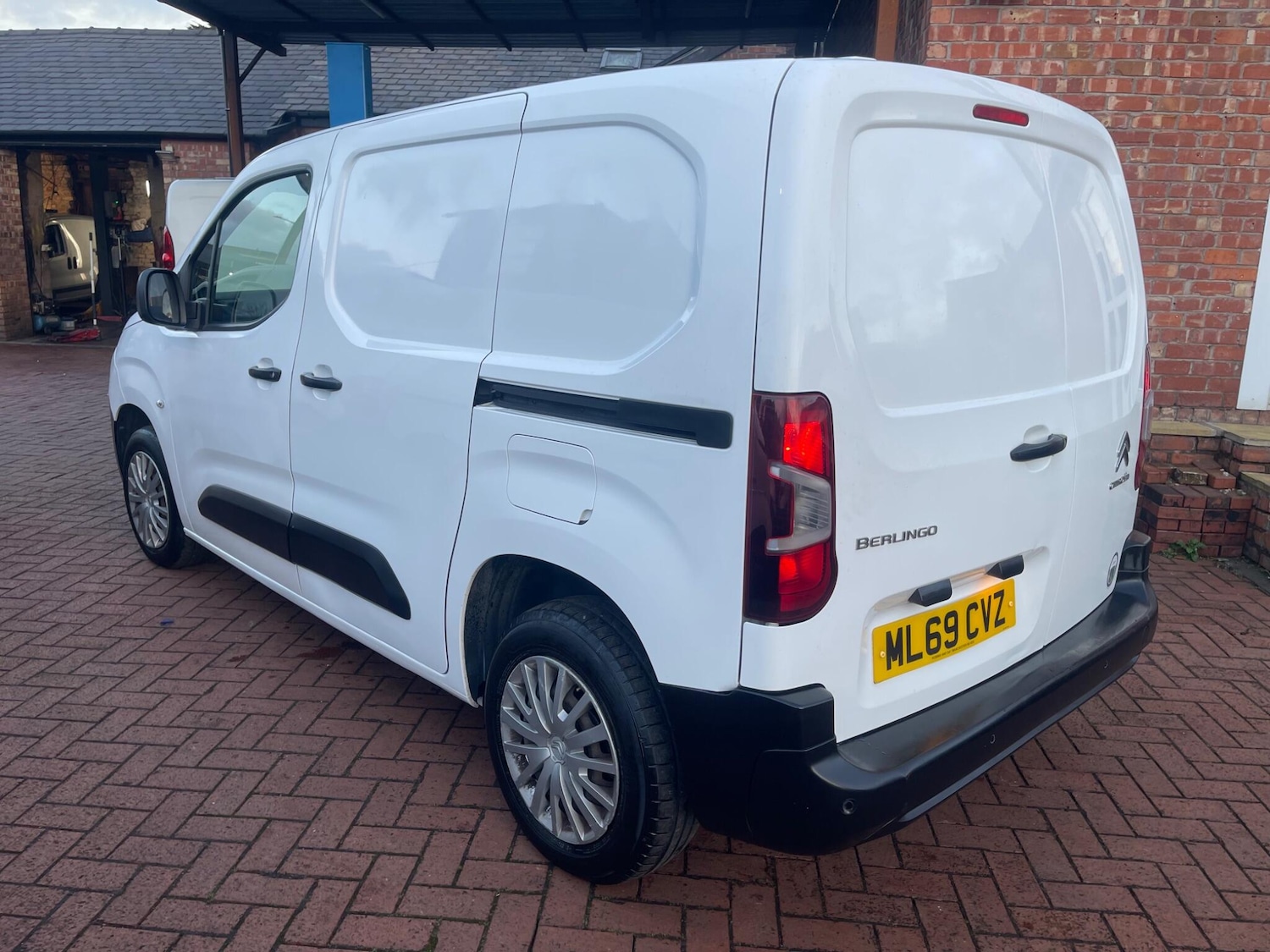 Used Citroen Berlingo 2019 for sale - 77131229: Photo 3