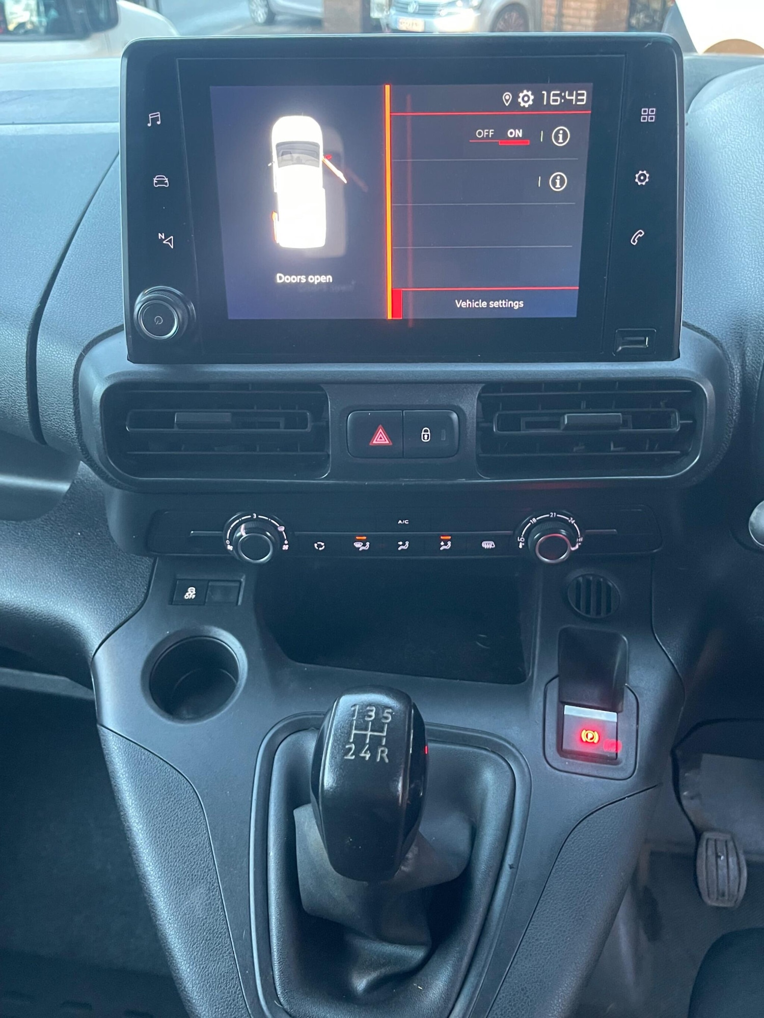 Used Citroen Berlingo 2019 for sale - 77131229: Photo 9