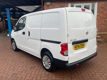 Used Nissan NV200 2016 for sale - 77305502: Photo