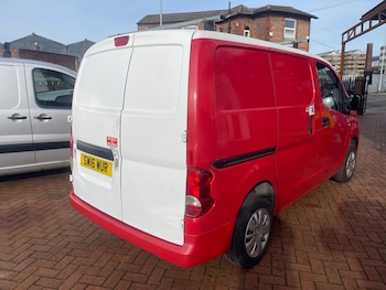 Used Nissan NV200 2016 for sale - 77573919: Photo