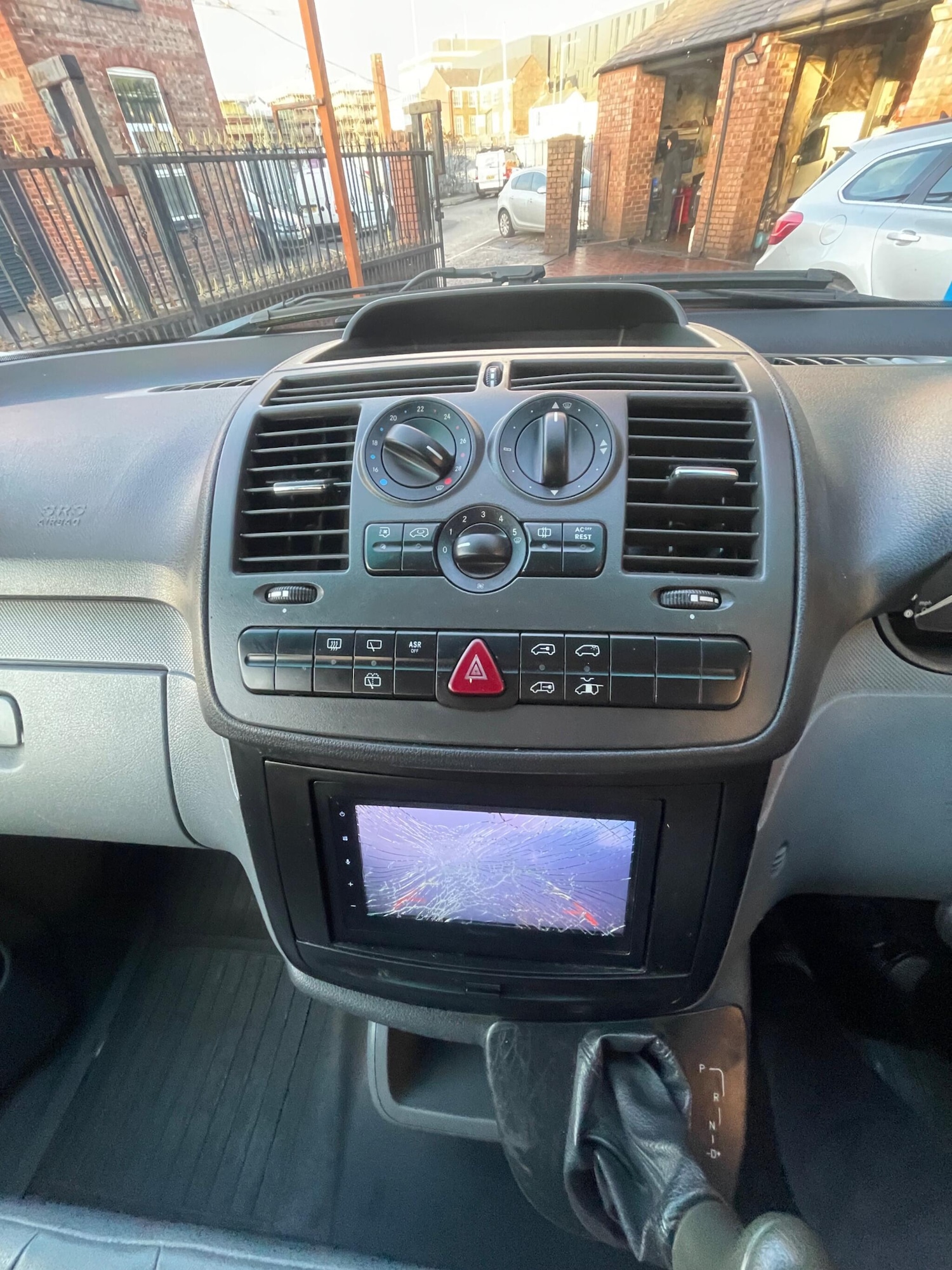 Used Mercedes-Benz Vito 2009 for sale - 77015247: Photo 10