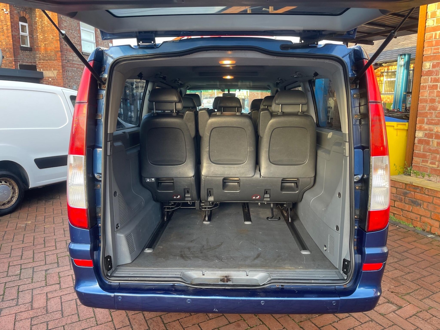 Used Mercedes-Benz Vito 2009 for sale - 77015247: Photo 16