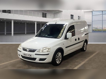 Vauxhall - Combo