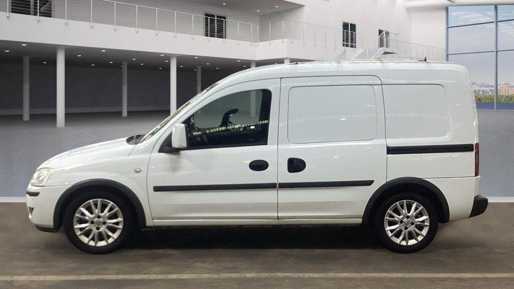 Used Vauxhall Combo 2011 for sale - 76294790: Photo 5