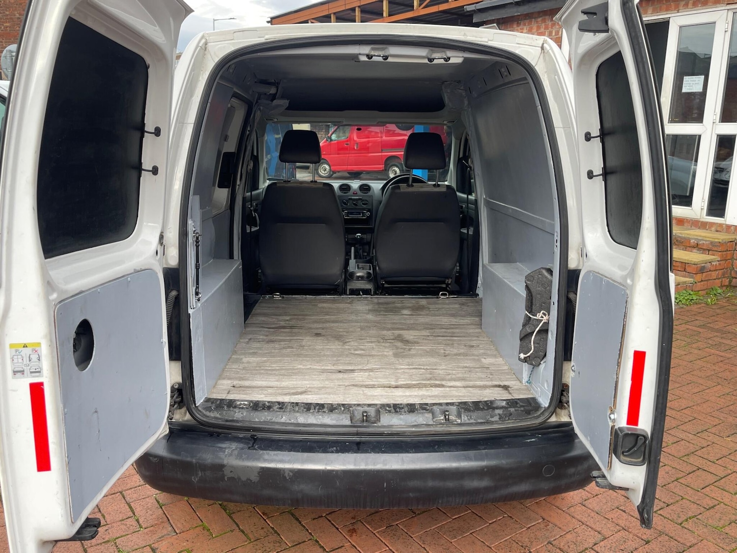 Used Volkswagen Caddy 2012 for sale - 76473153: Photo 12