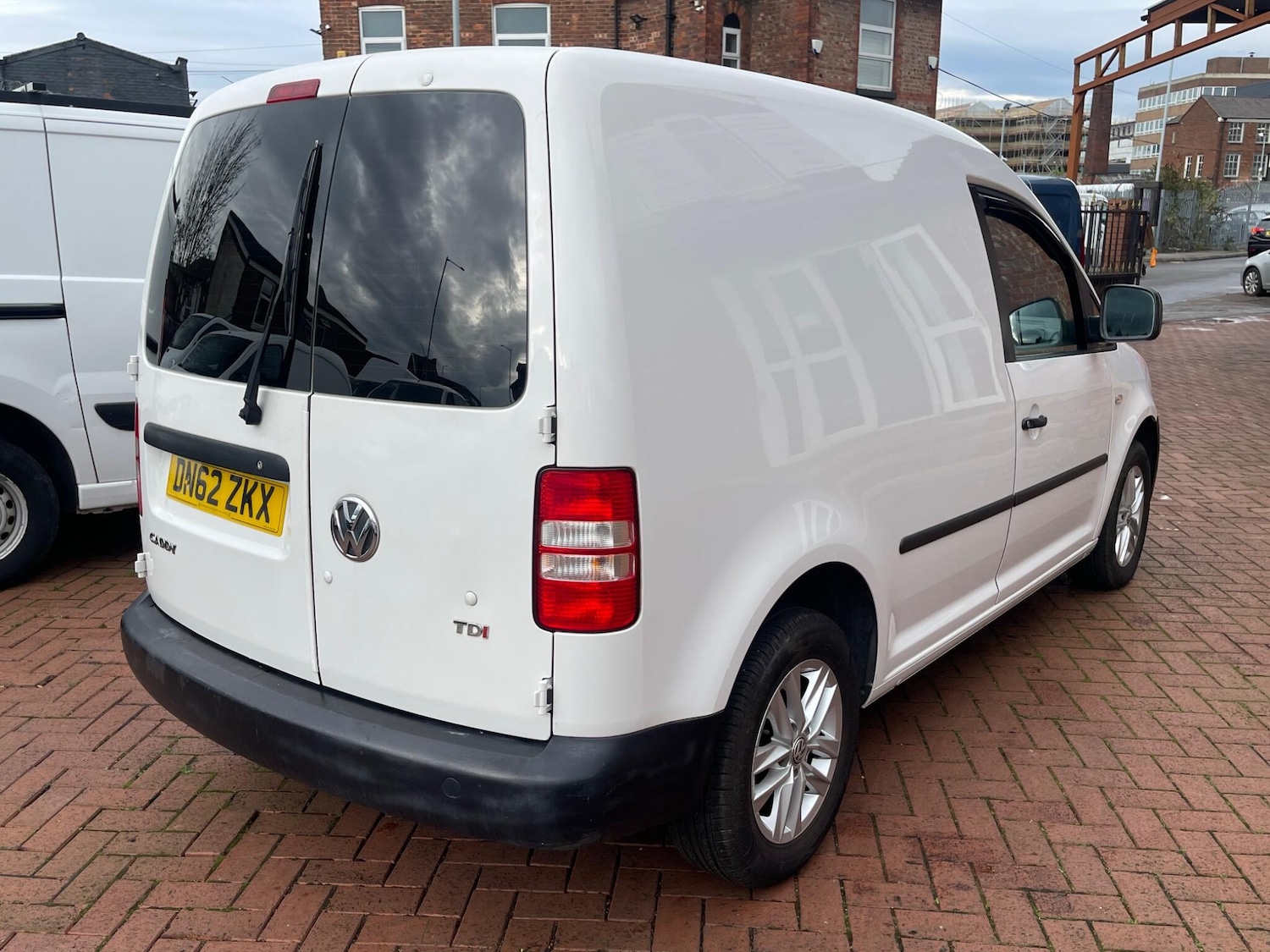 Used Volkswagen Caddy 2012 for sale - 76473153: Photo 3