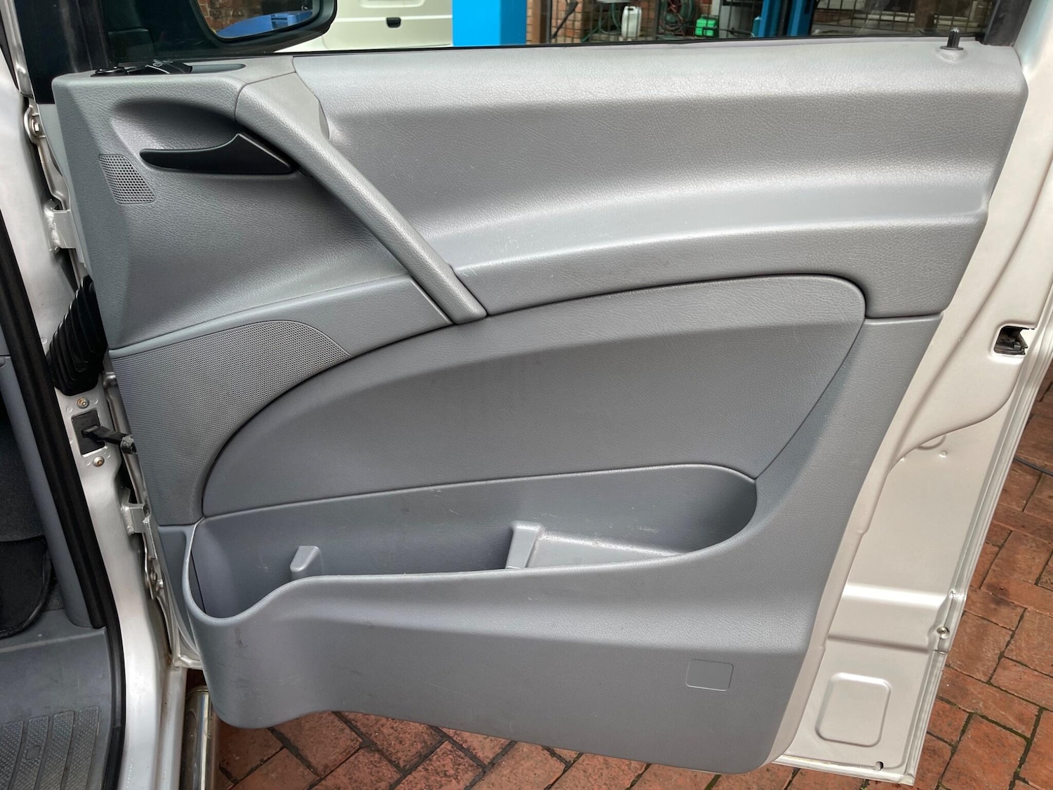 Used Mercedes-Benz Vito 2010 for sale - 76388385: Photo 12