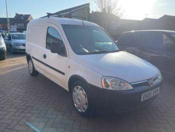 Used Vauxhall Combo 2005 for sale - 74293660: Photo