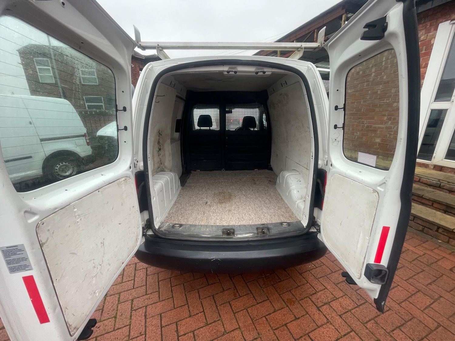 Used Volkswagen Caddy 2010 for sale - 77722614: Photo 12