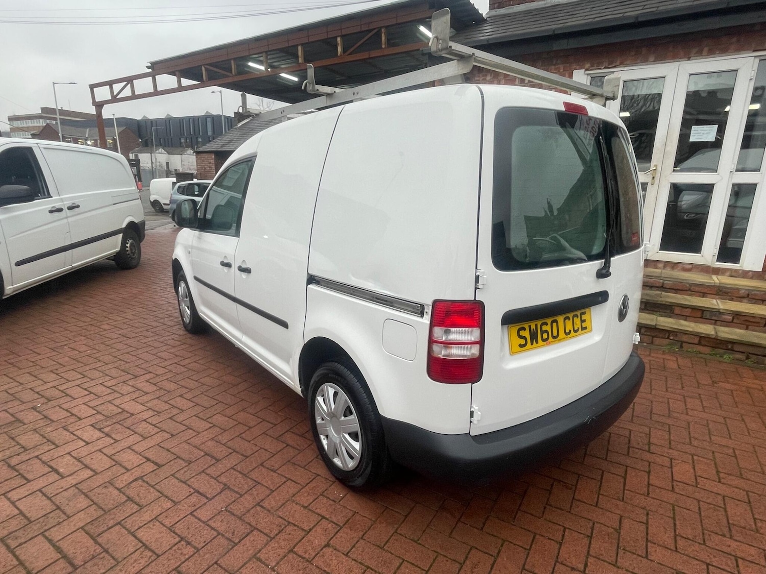 Used Volkswagen Caddy 2010 for sale - 77722614: Photo 3
