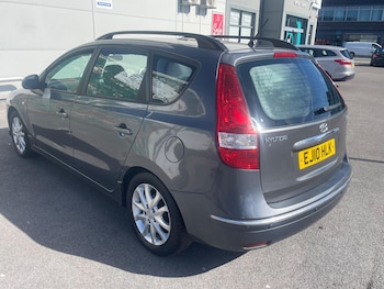 Used Hyundai i30 2010 for sale - 78086197: Photo