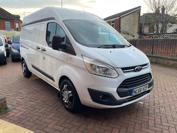 Used Ford Transit Custom 2016 for sale - 76994994: Photo