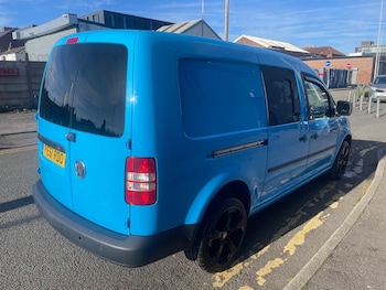 Used Volkswagen Caddy Maxi 2011 for sale - 78127965: Photo