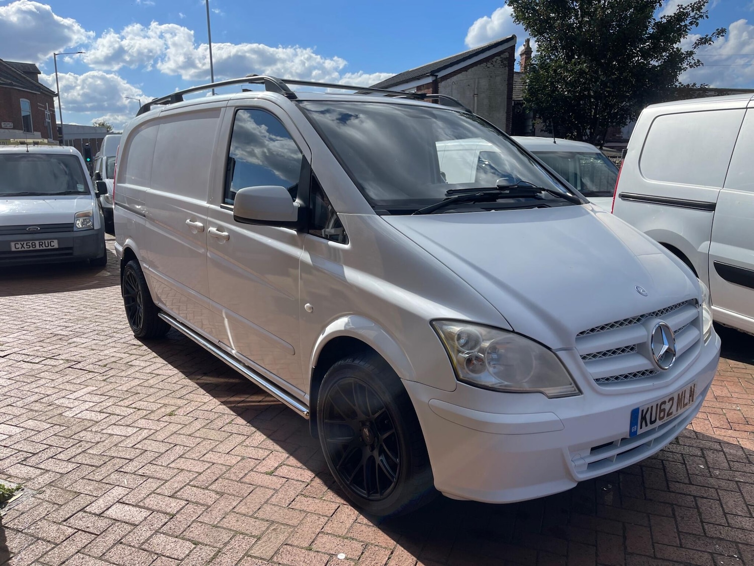 Used Mercedes-Benz Vito 2012 for sale - 76071835: Photo 1