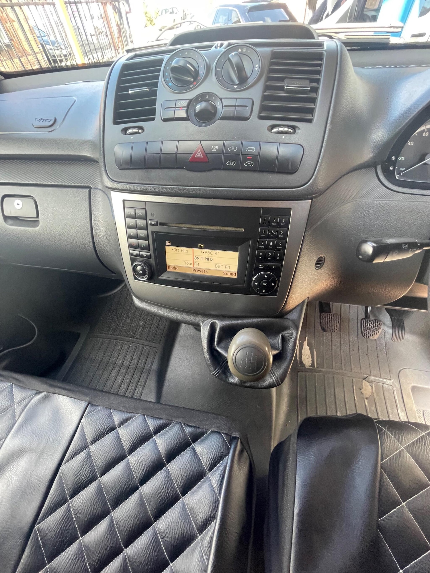 Used Mercedes-Benz Vito 2012 for sale - 76071835: Photo 9