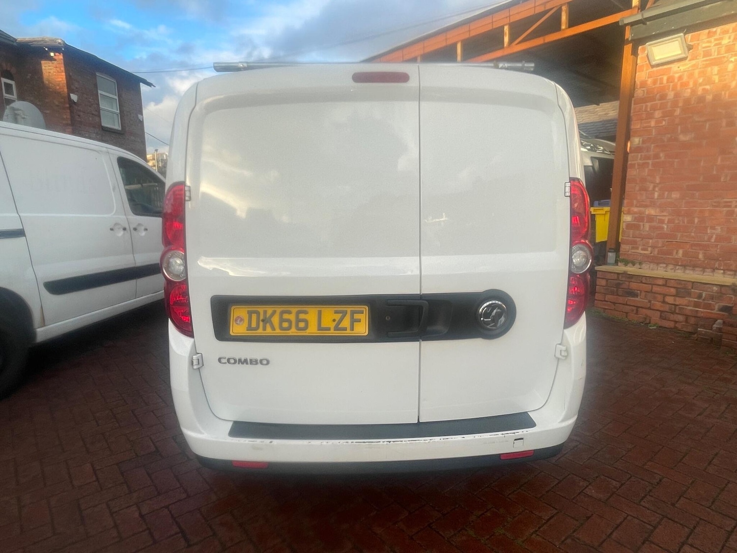 Used Vauxhall Combo 2016 for sale - 76424657: Photo 6