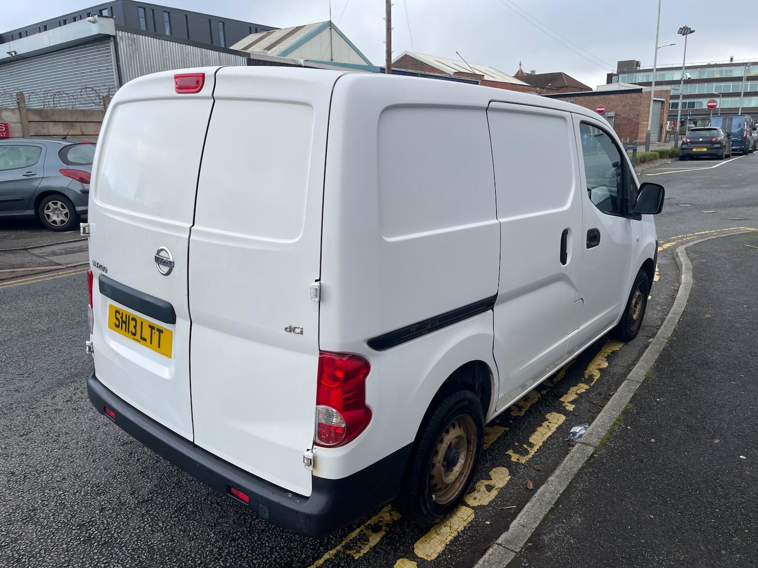 Used Nissan NV200 2013 for sale - 76597419: Photo 4