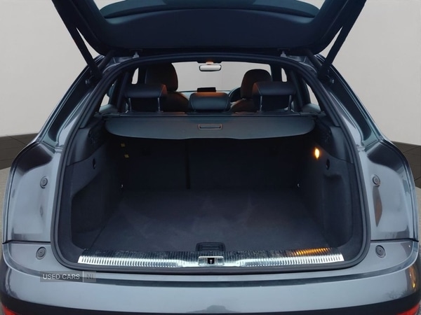 Used Audi Q3 2016 for sale - 76729879: Photo 16