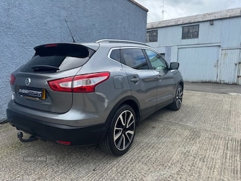 Used Nissan Qashqai 2017 for sale - 75540842: Photo