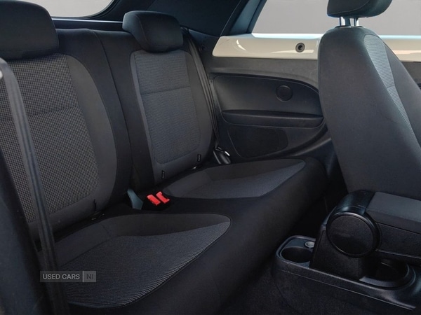 Used Volkswagen Beetle 2013 for sale - 75942363: Photo 14