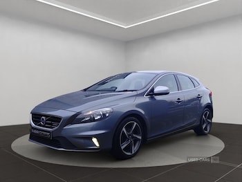 Used Volvo V40 2015 for sale - 77017505: Photo