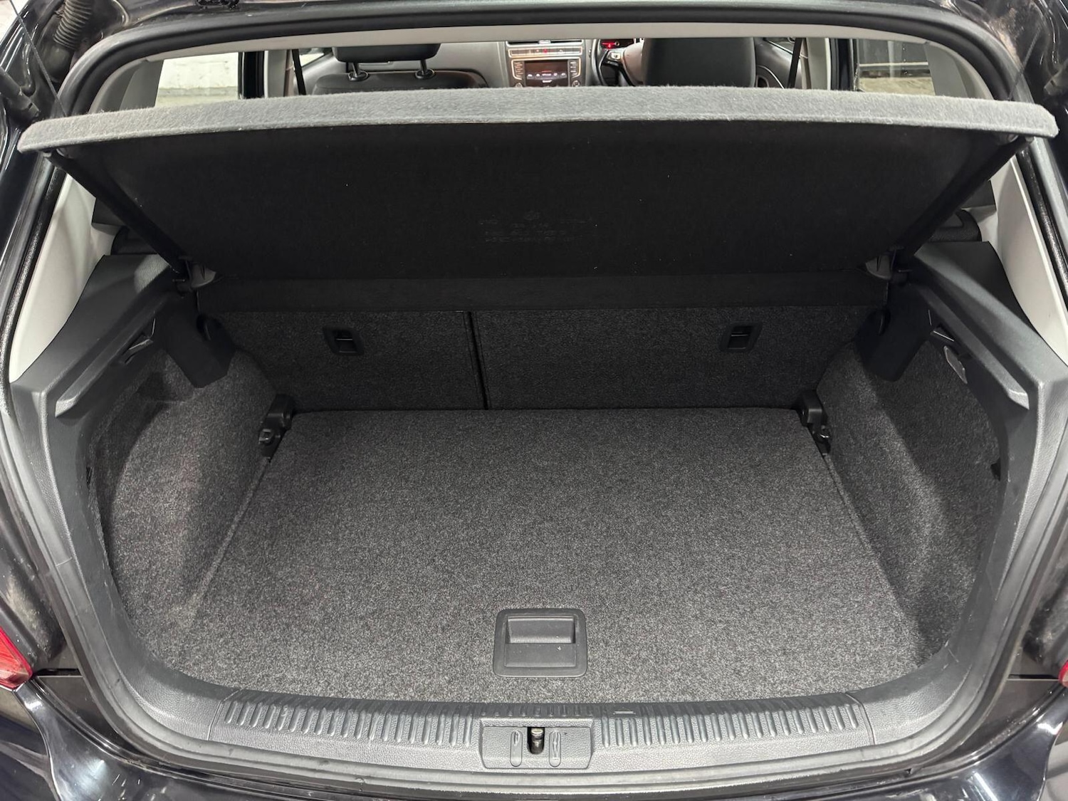 Used Volkswagen Polo 2014 for sale - 77253889: Photo 26