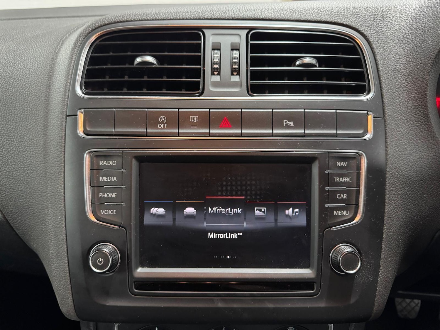 Used Volkswagen Polo 2014 for sale - 77253889: Photo 38