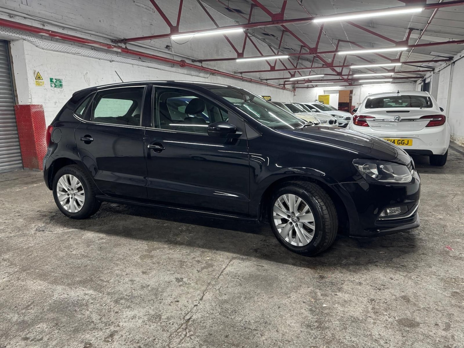 Used Volkswagen Polo 2014 for sale - 77253889: Photo 50