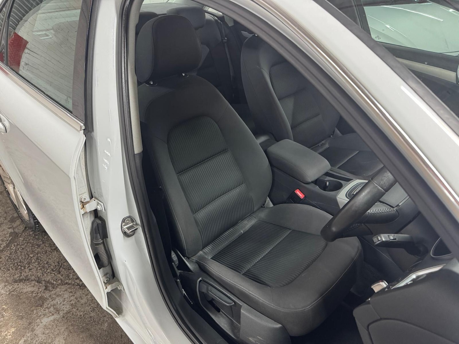 Used Audi A4 2014 for sale - 77853956: Photo 10