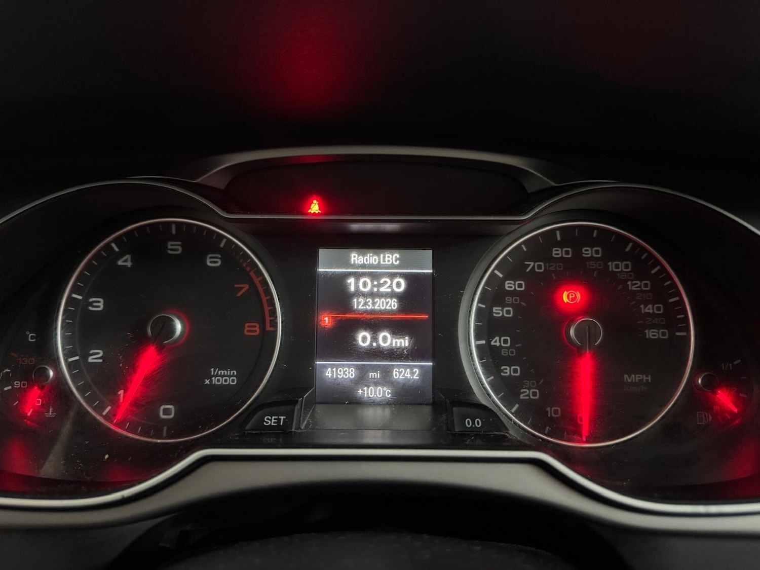 Used Audi A4 2014 for sale - 77853956: Photo 13