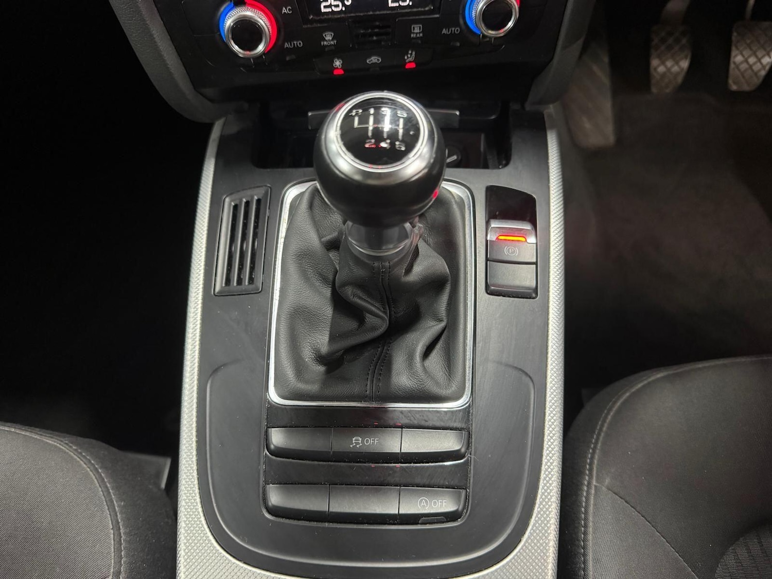 Used Audi A4 2014 for sale - 77853956: Photo 18