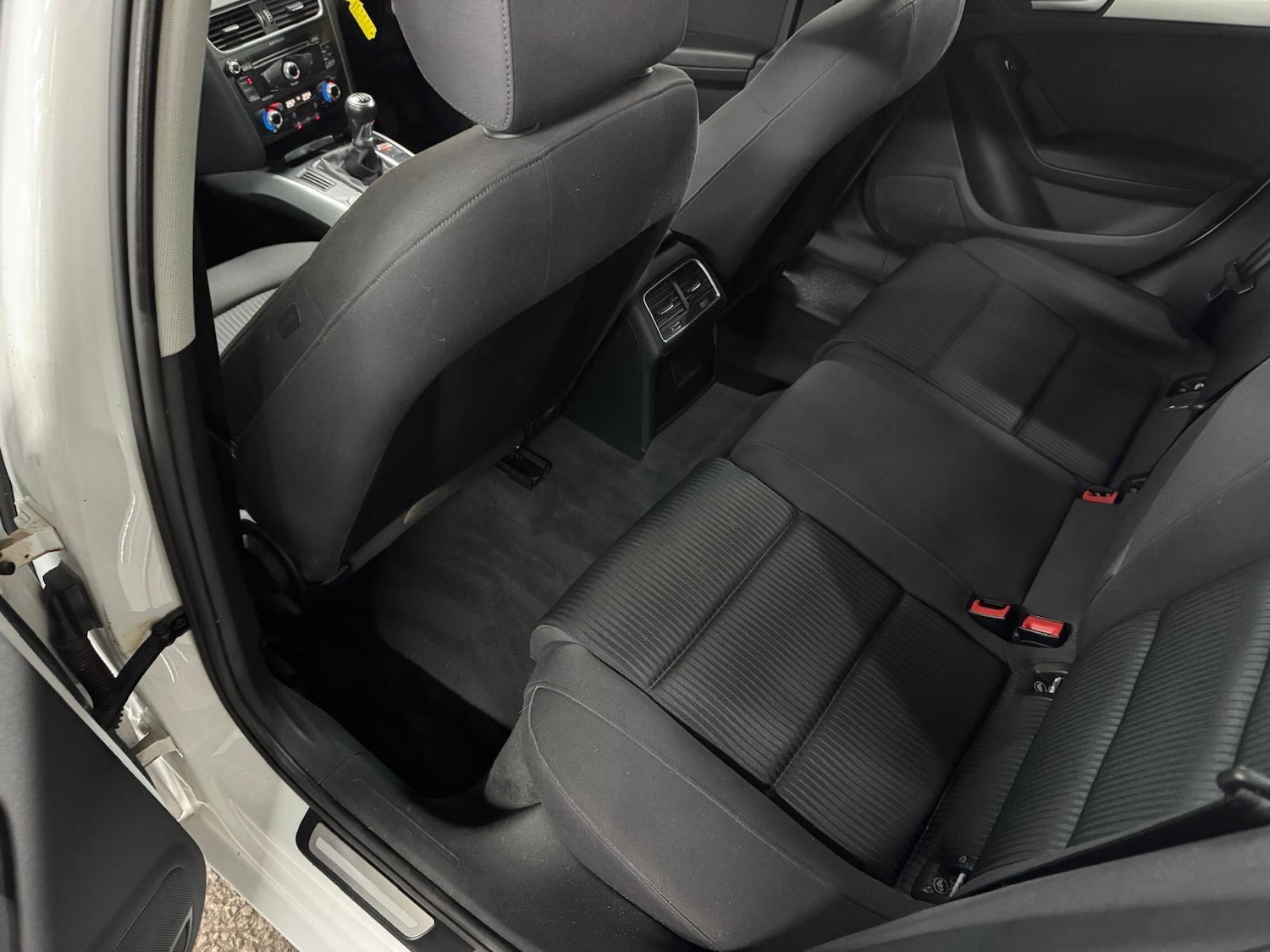 Used Audi A4 2014 for sale - 77853956: Photo 35