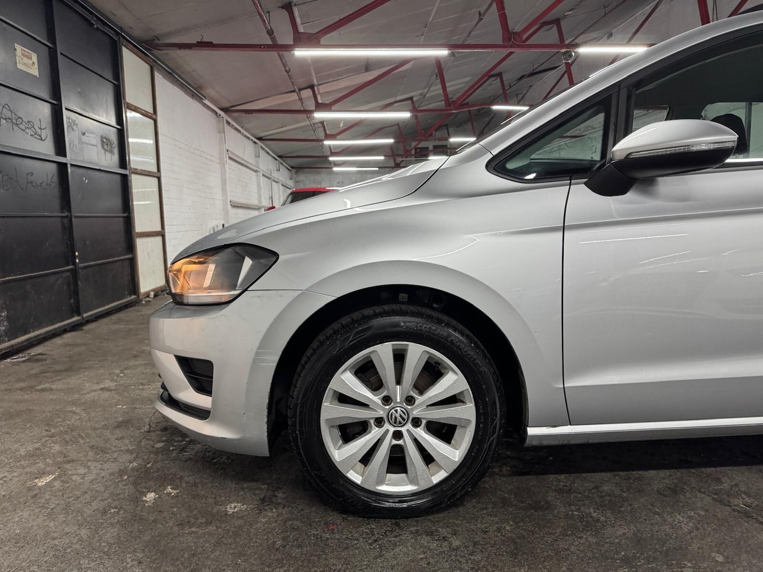 Used Volkswagen Golf SV 2015 for sale - 77456122: Photo 14