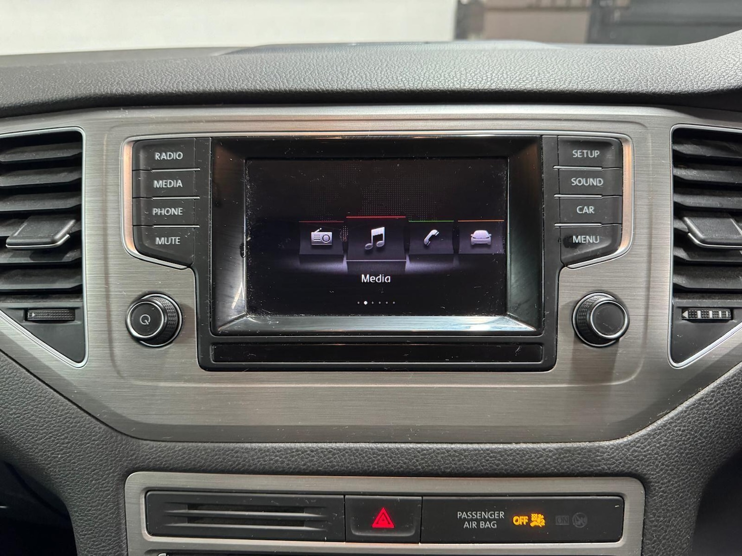 Used Volkswagen Golf SV 2015 for sale - 77456122: Photo 2