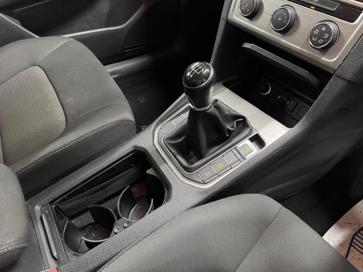 Used Volkswagen Golf SV 2015 for sale - 77456122: Photo 36