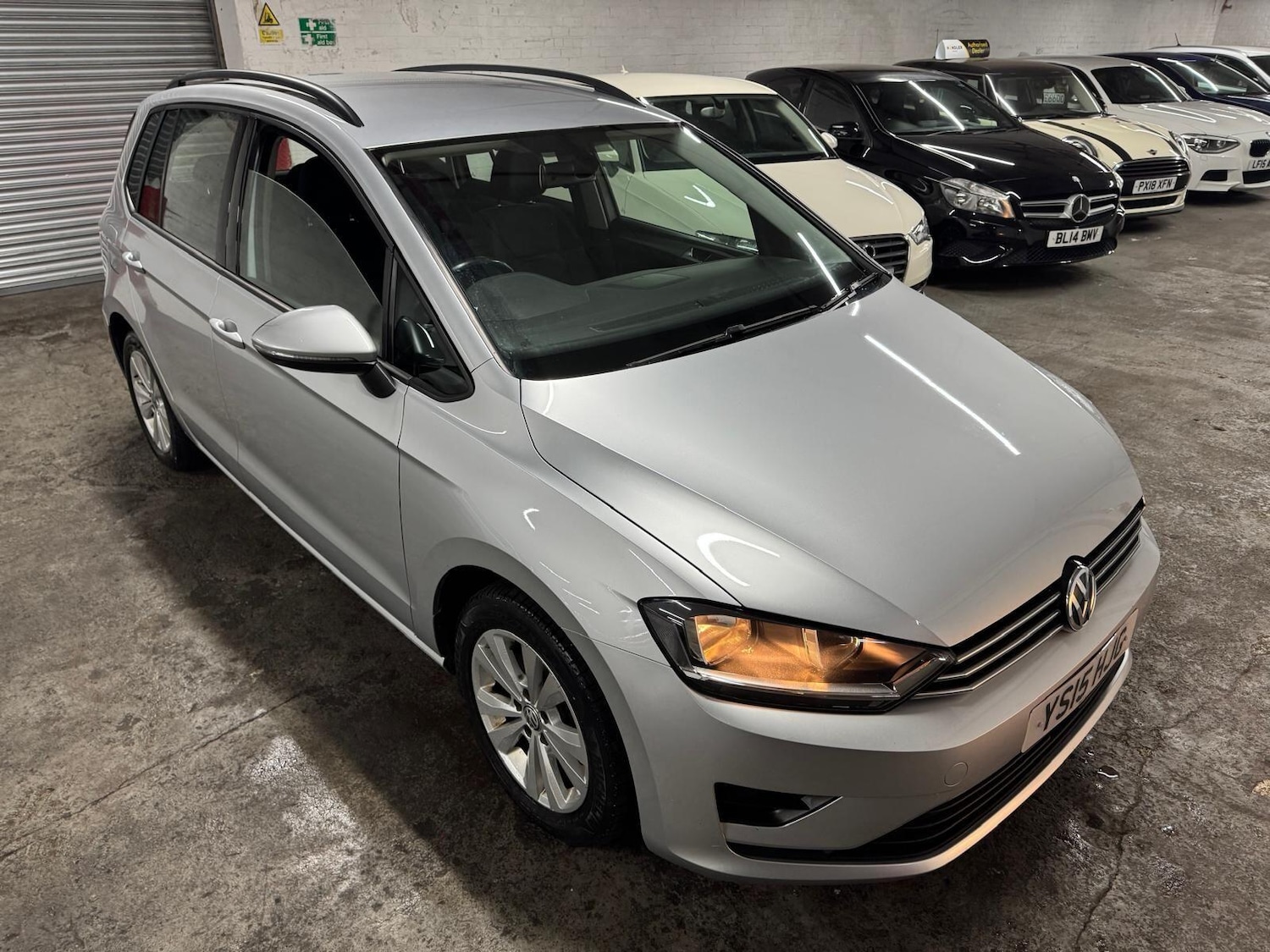 Used Volkswagen Golf SV 2015 for sale - 77456122: Photo 4