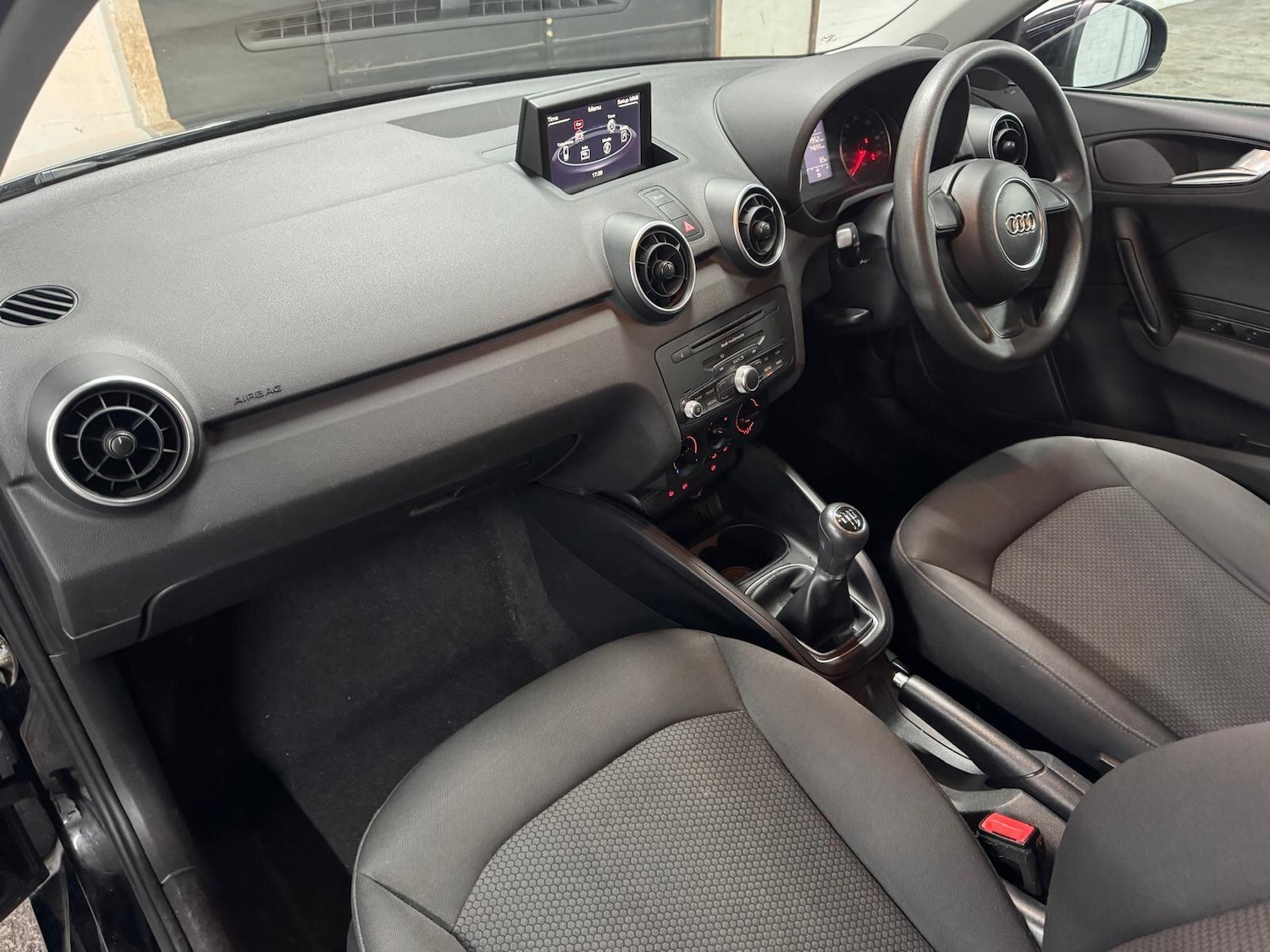 Used Audi A1 2015 for sale - 76742417: Photo 18