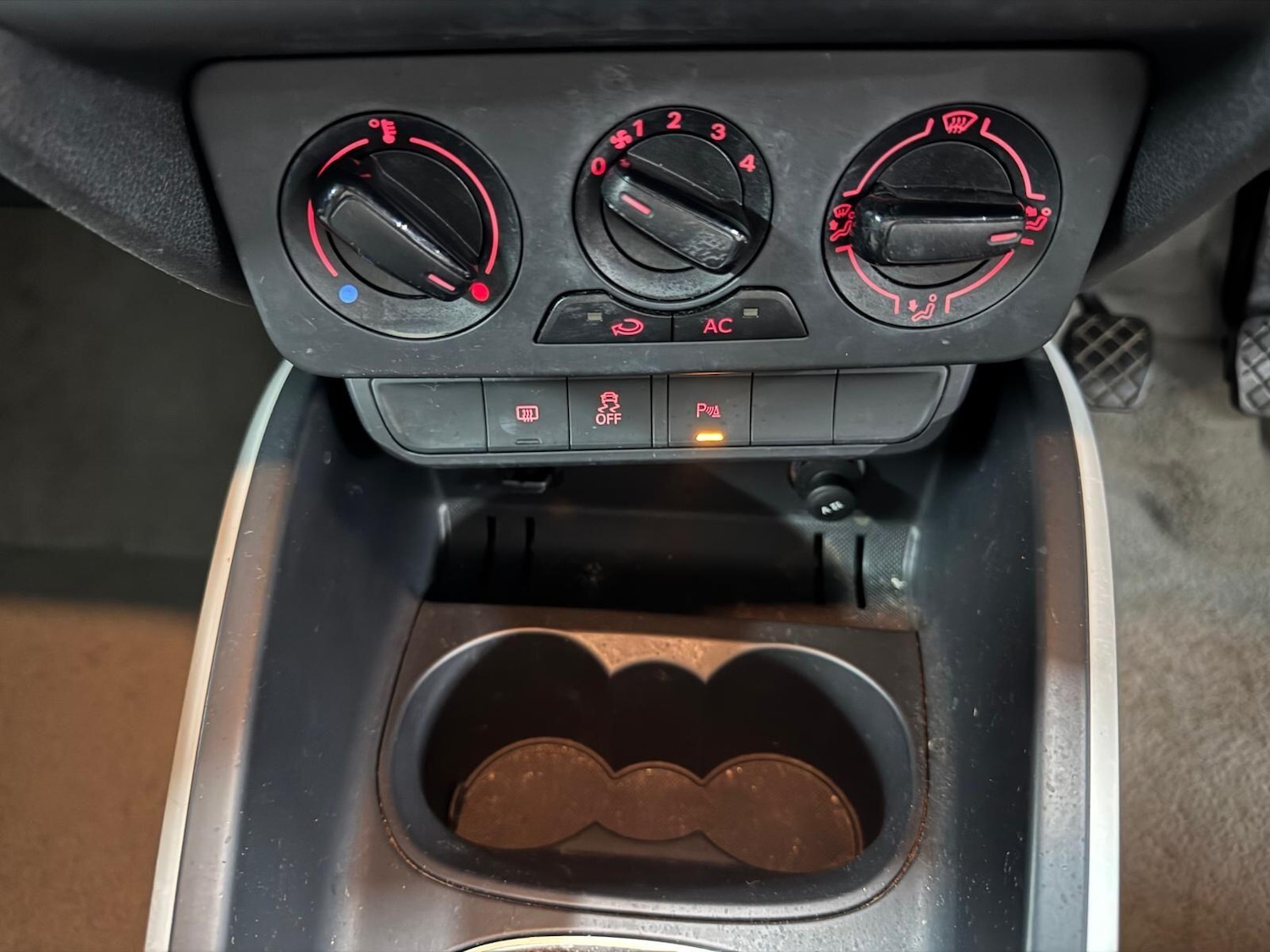 Vehicle 35