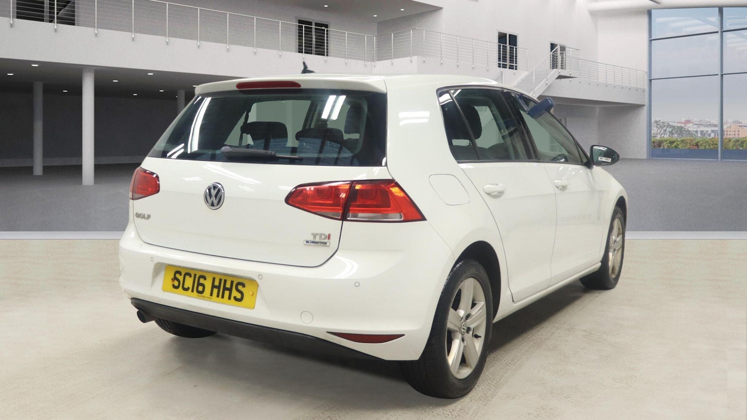 Used Volkswagen Golf for sale - 77587204: Photo 4