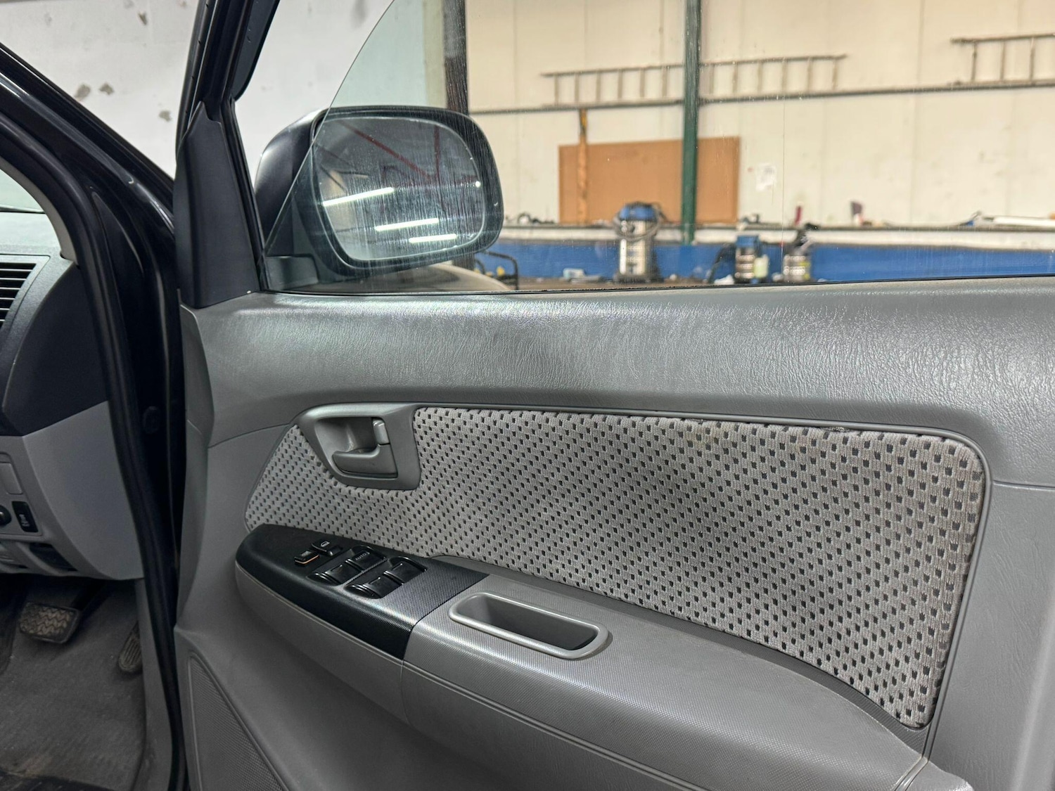 Used Toyota Hilux 2007 for sale - 77633214: Photo 38