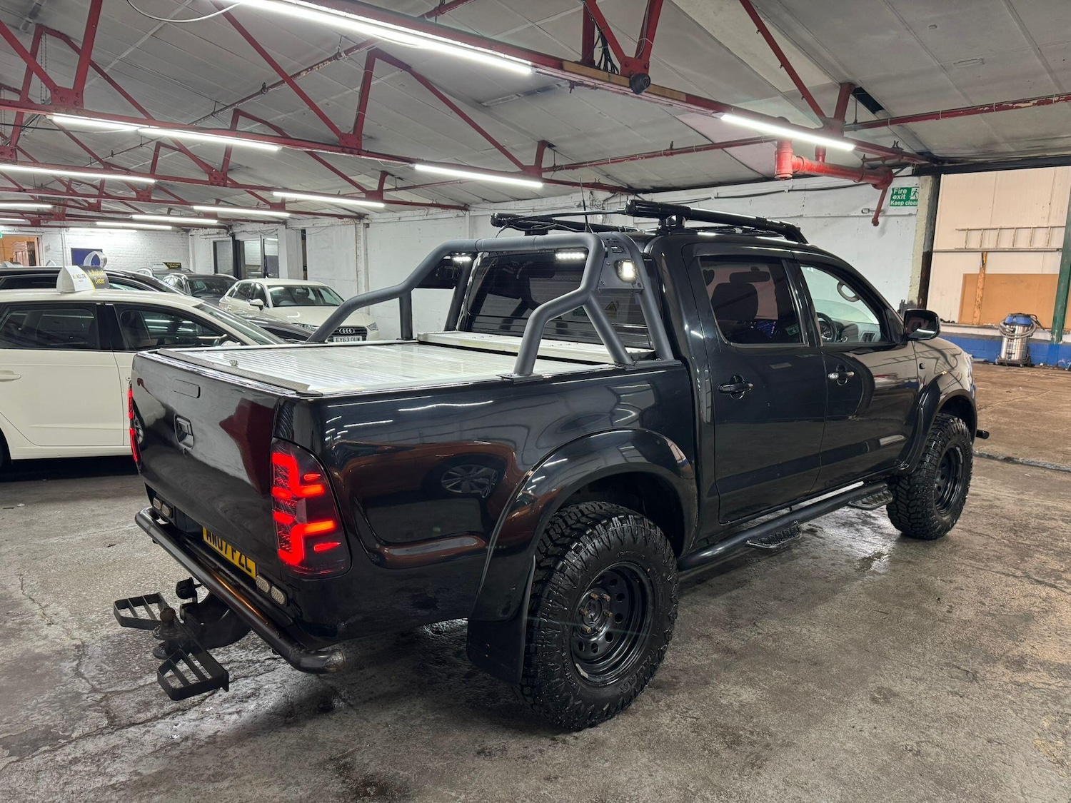 Used Toyota Hilux 2007 for sale - 77633214: Photo 42