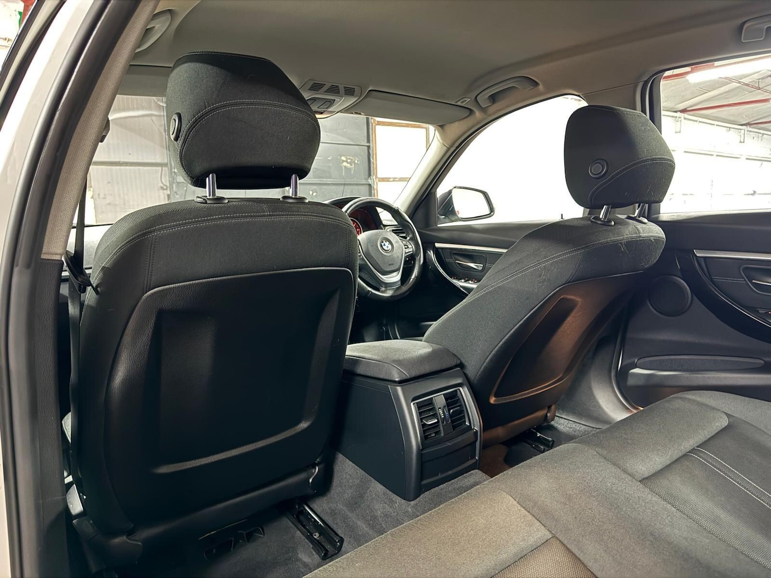 Used BMW 3 Series 2016 for sale - 76801139: Photo 23