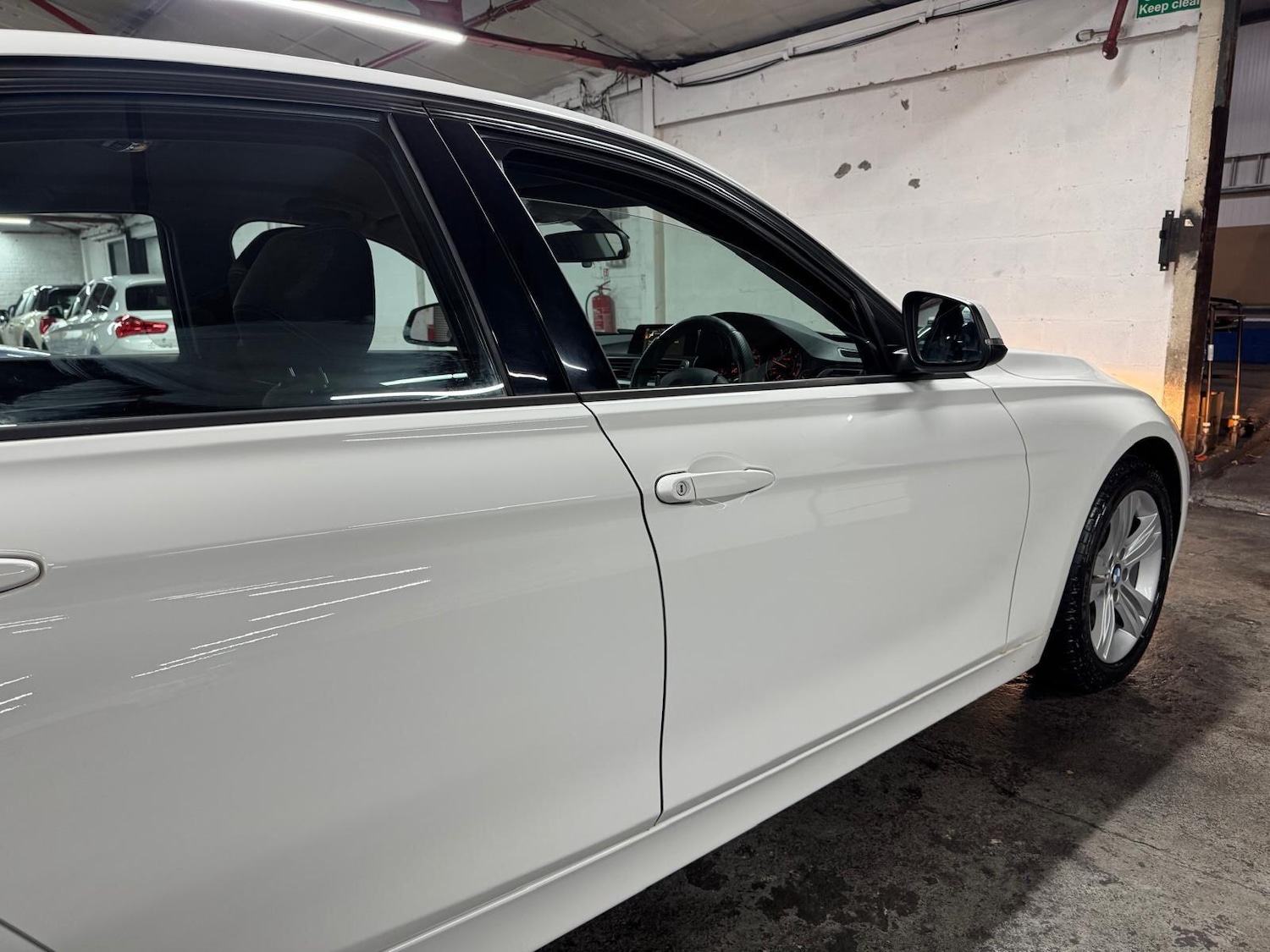 Used BMW 3 Series 2016 for sale - 76801139: Photo 38