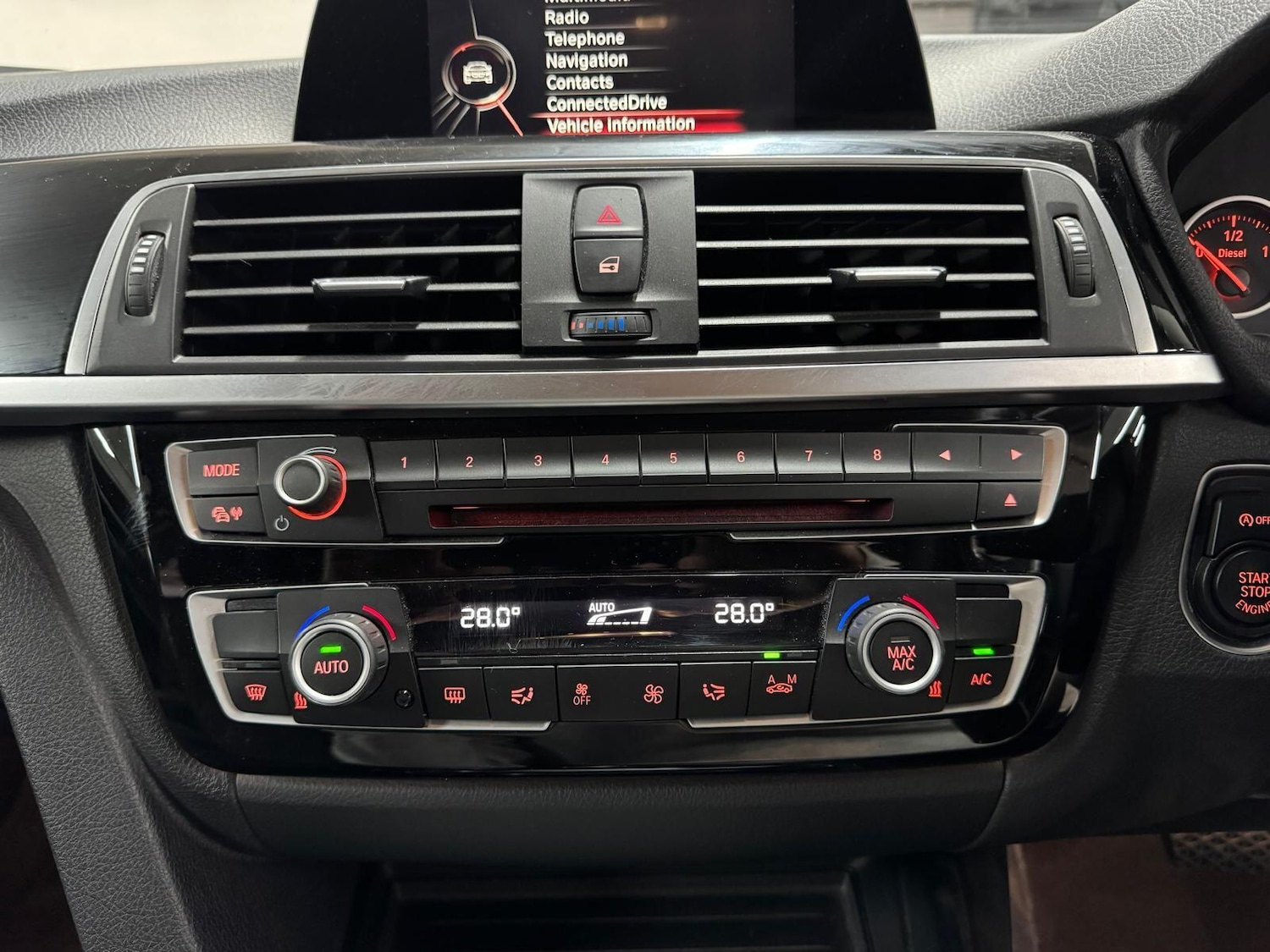 Used BMW 3 Series 2016 for sale - 76801139: Photo 44