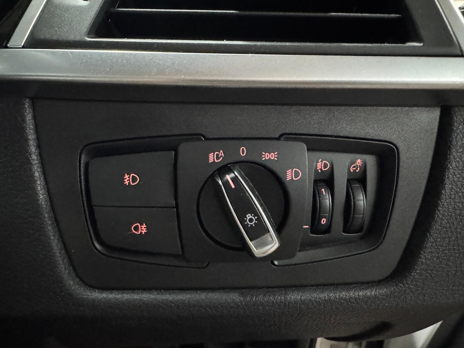 Used BMW 3 Series 2016 for sale - 76801139: Photo 45